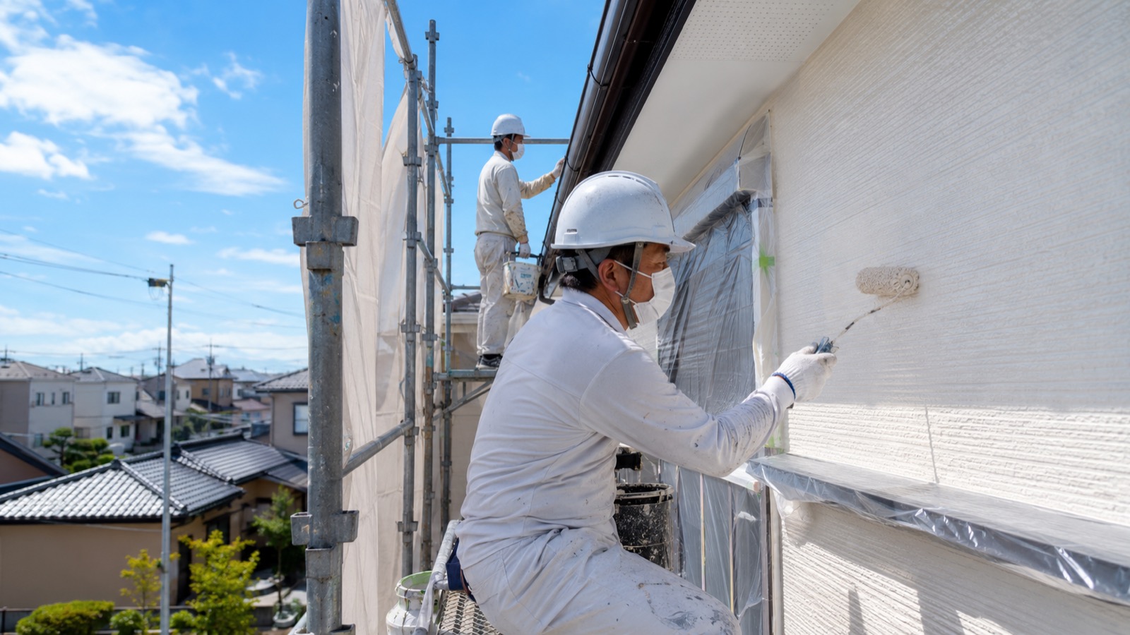 外壁塗装の施工現場